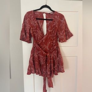 Princess Polly tie front romper size 4 worn once